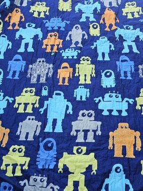 Circo Kids Robot Quilt in Navy, Blue, Lime & Orange